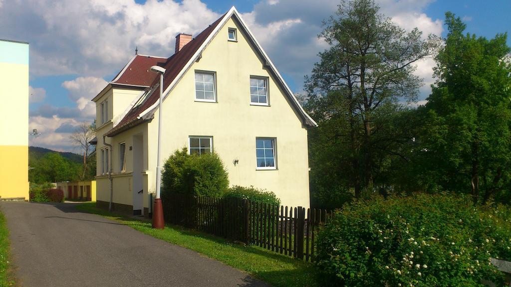 Prazdninovy Dum Josefuv Dul Villa Oda fotoğraf